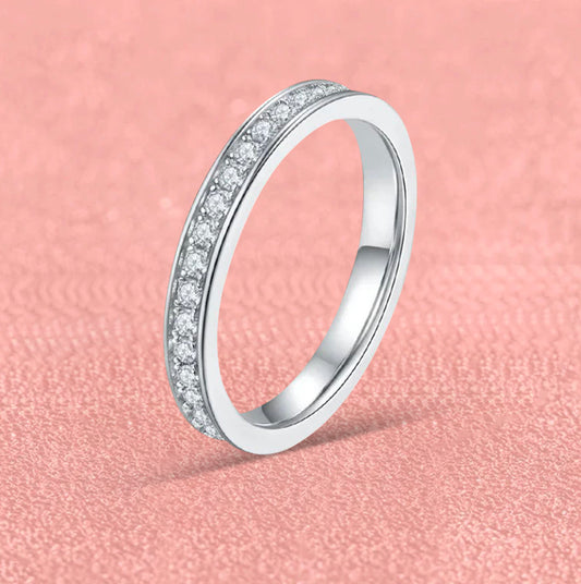 Moissanite wedding Ring MoissaRight