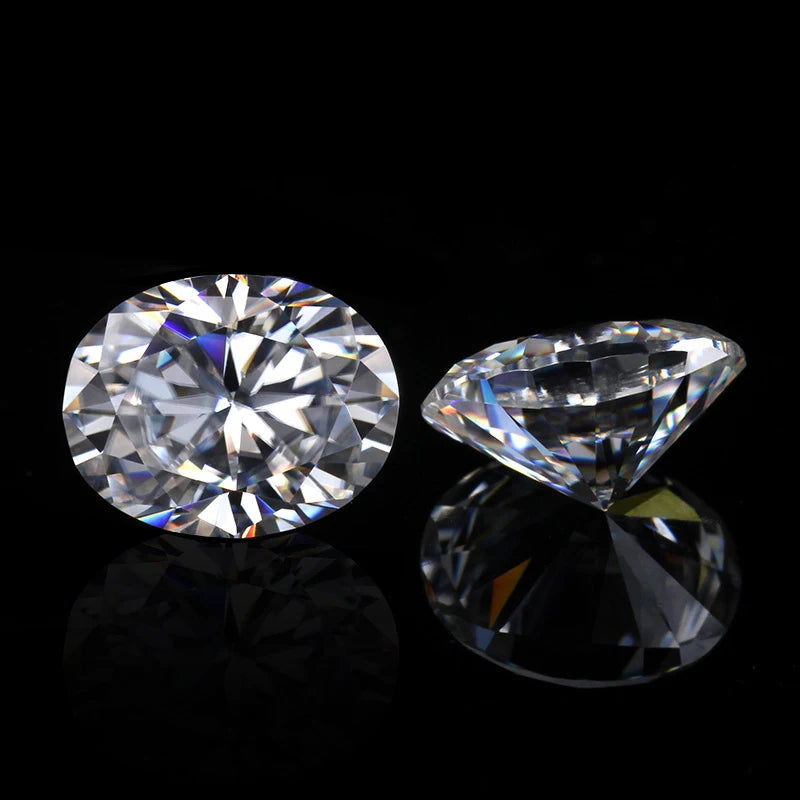 loose Gleaming Nova moissanite gemstone