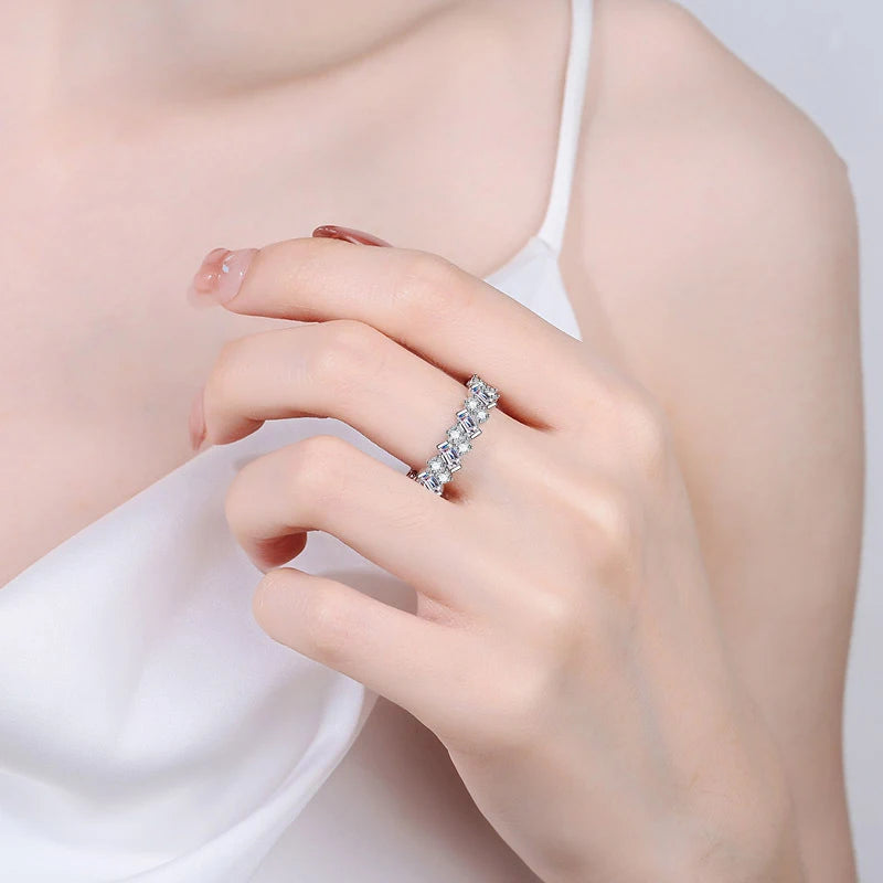 women's moissaite Emerald Splendour wedding ring