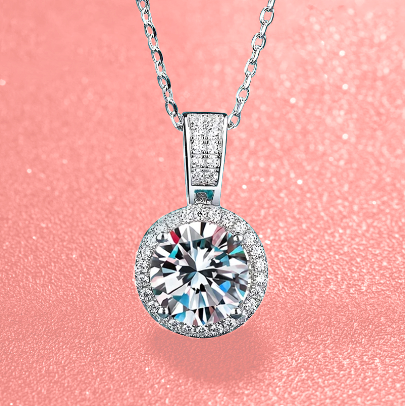 Women's Moissanite Necklaces