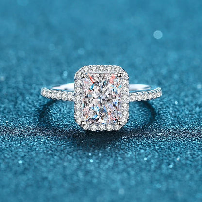 Widening Elegance - 1/2ct Women's Moissanite Ring MoissaRight