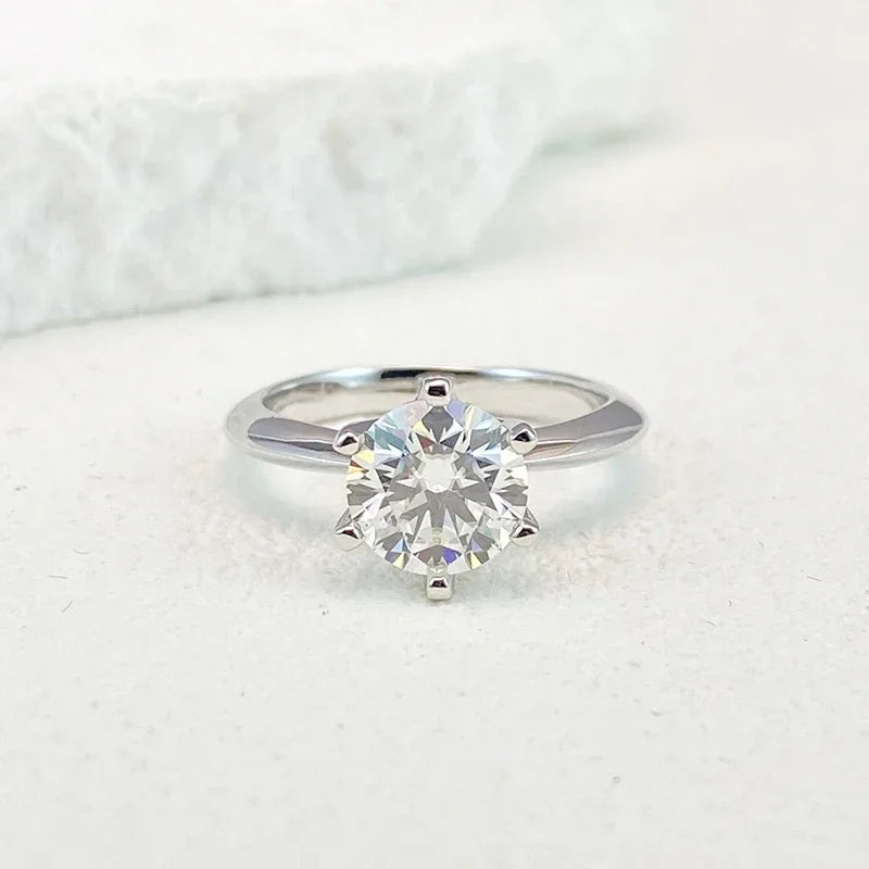 Timeless Charm - 0.5-5ct Women's Moissanite Ring MoissaRight