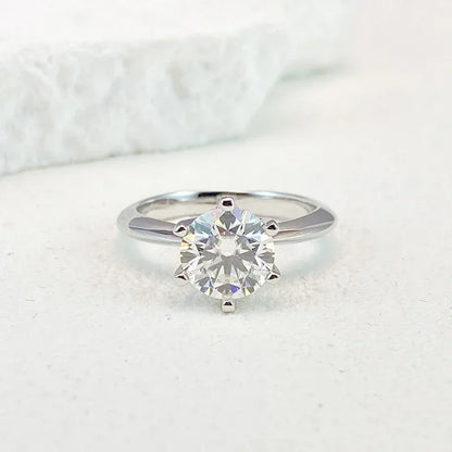 Timeless Charm - 0.5-5ct Women's Moissanite Ring MoissaRight