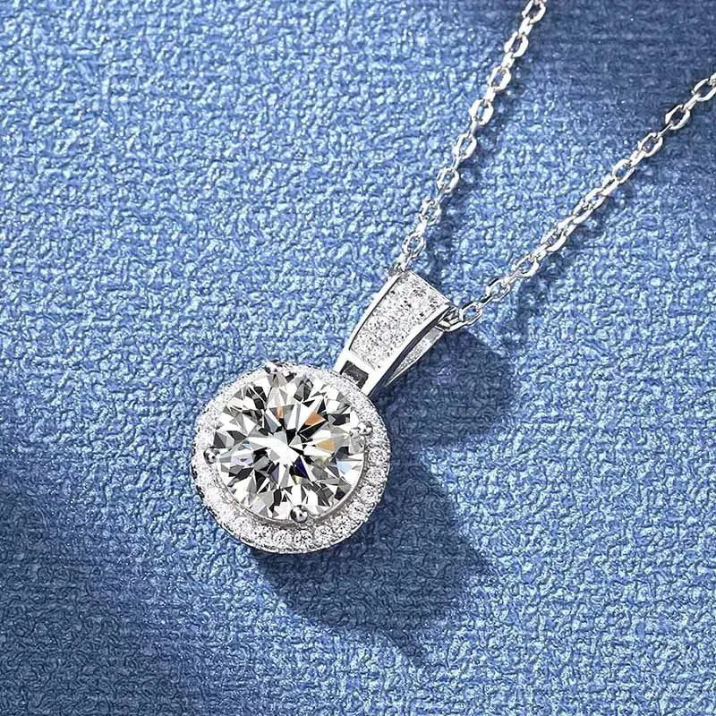 Stellar Spark - 1/2ct Moissanite Necklace MoissaRight