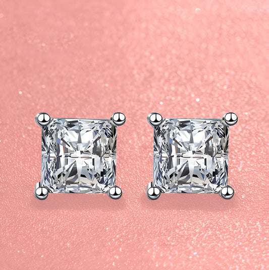 Elegant Centrepiece - 0.6/1/2ct Moissanite Stud Earrings MoissaRight