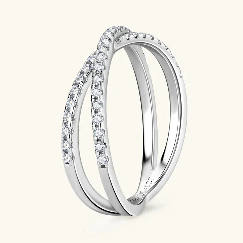 Women's Promise  Ring in moissanite